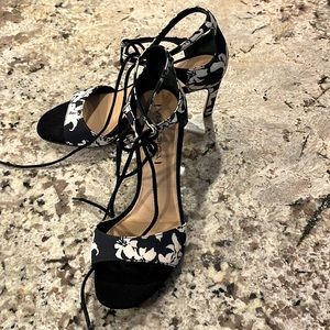 Via Spiga 2.5” heels